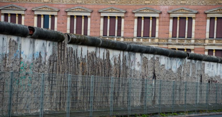 246 | Fences :: Berlin, Germany, 2014