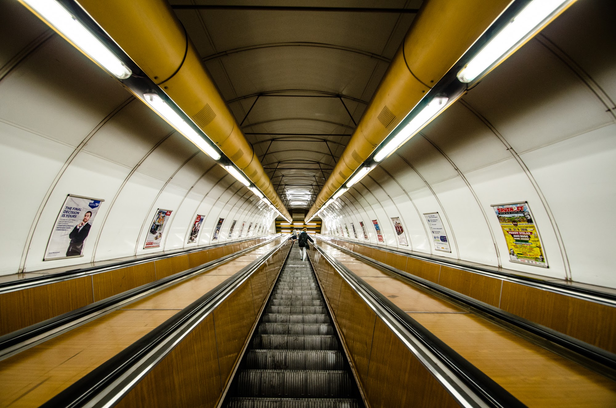 320 | Stations :: Prague, Czech Republic, 2016